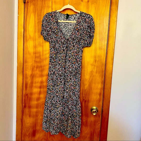 Black Floral Print Dress With Tie - Picture 1 of 5